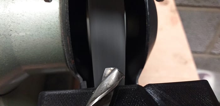 Drill Bit Sharpener - Sharpen Right & Left Spiral Drills Bits 2mm-20mm, 118° Angle - Image 5